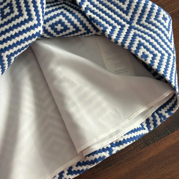 Alice + Olivia Two Piece Set - Picture 10 of 12